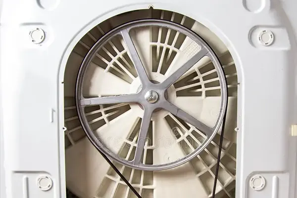 A polia da máquina de lavar: o coração do ciclo de centrifugação
